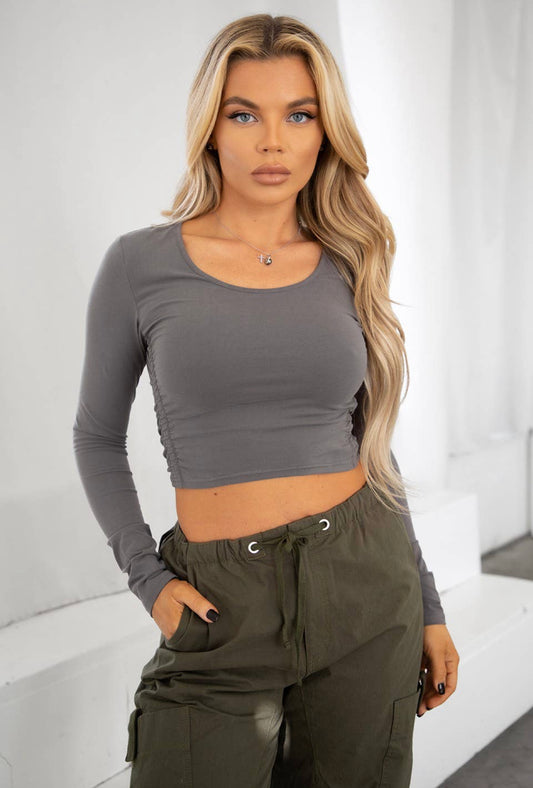 Cropped Sleeved Ruched Top